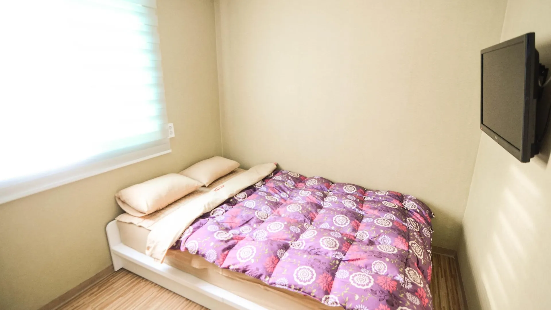 Yakorea Hostel Dongdaemun Seoul 2*,  South Korea